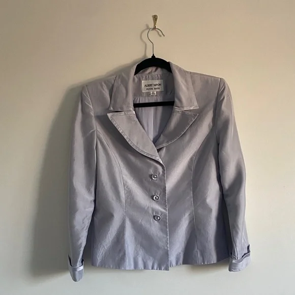 Albert Nipon Silk Tailored Blazer | Silver Lavender | Size 10P - Picture 2 of 12